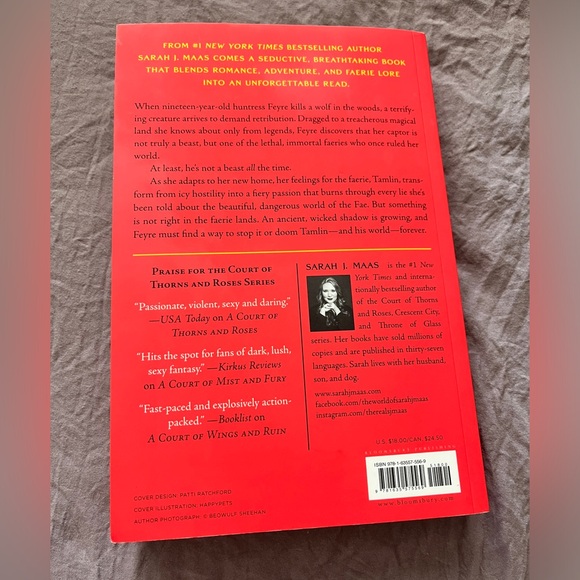 A Court of Thorns & Roses Book by Sarah J Maas - Picture 3 of 6